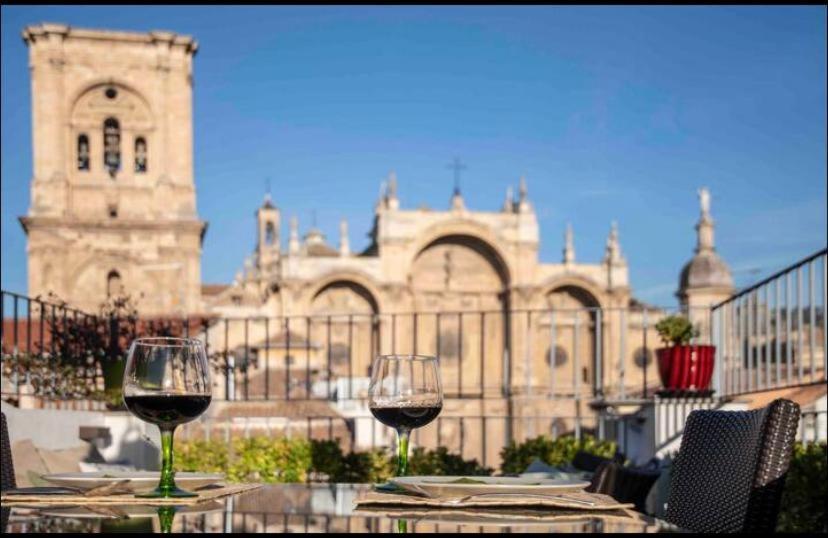 Ferienwohnung El Palomar De La Catedral Atico Espectacular Granada Exterior foto
